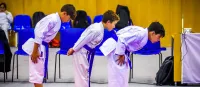 Saudação no início do treino